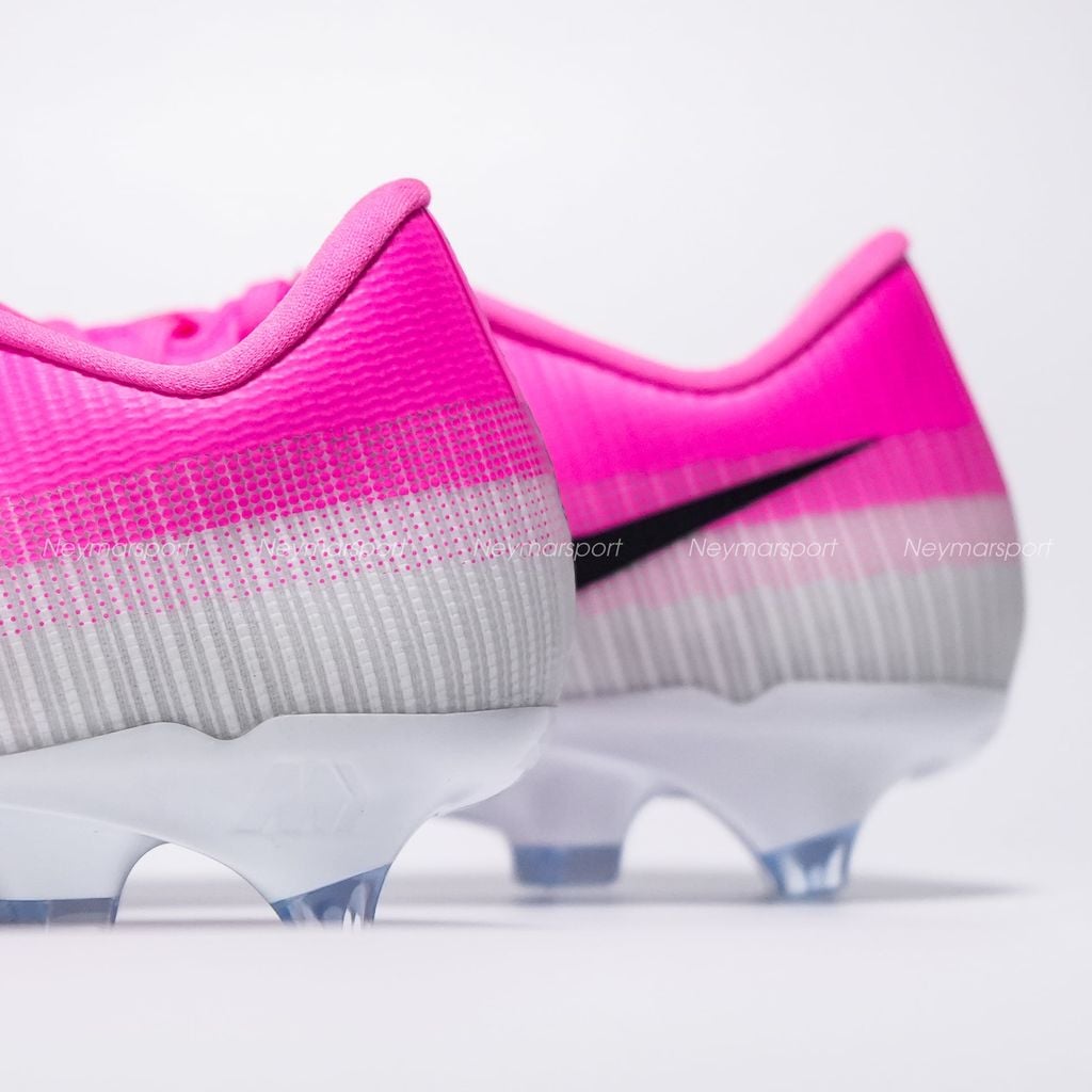 Giày bóng đá cỏ tự nhiên Nike Mercurial Vapor 17 Academy FG/MG Breakout - Pink/White/Black IO8228-900
