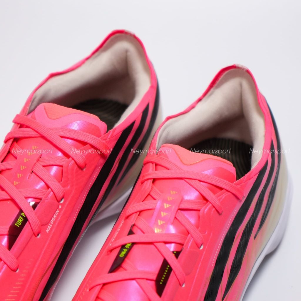 Giày bóng đá cỏ nhân tạo adidas F50 Hyperfast Pro TF Road to Glory - Solar Turbo/Core Black/Gold Metallic IH4567