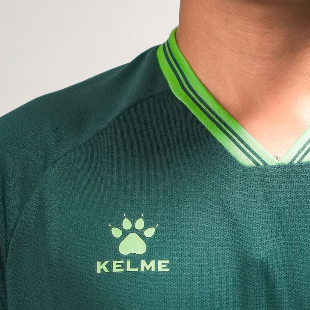 Bộ quần áo bóng đá chính hãng Kelme - Dark Green 8451ZB1246-306