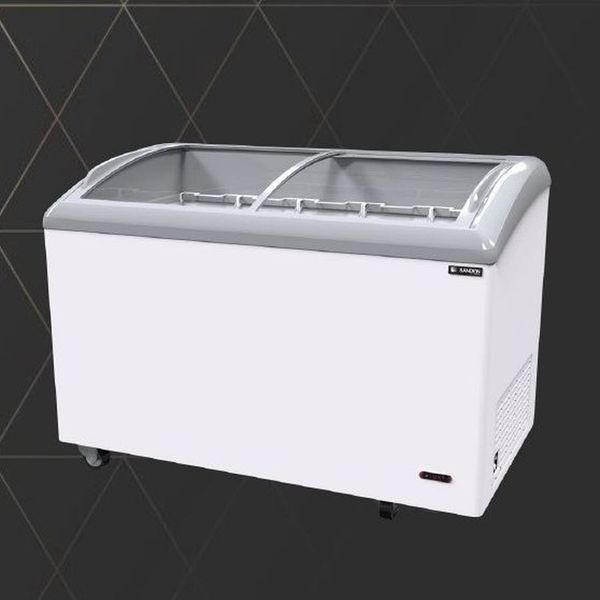 Tủ đông Sanden 520L kính cong SNC-0525, cửa lùa, gas R290a tiết kiệm điện, -18ºC đến -22ºC,