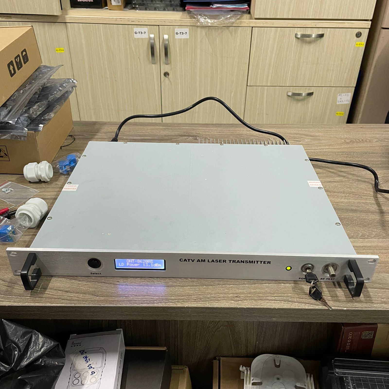 Bộ phát quang trực tiếp điều chế (Direct Modulated Optical Transmitter) RF 1310nm, 20mw, SC/APC, AC220V P/N: ONT-8620AS