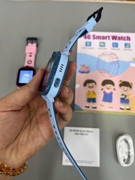  Đồng hồ thông minh trẻ em D63 4G Smart Watch (dt) 