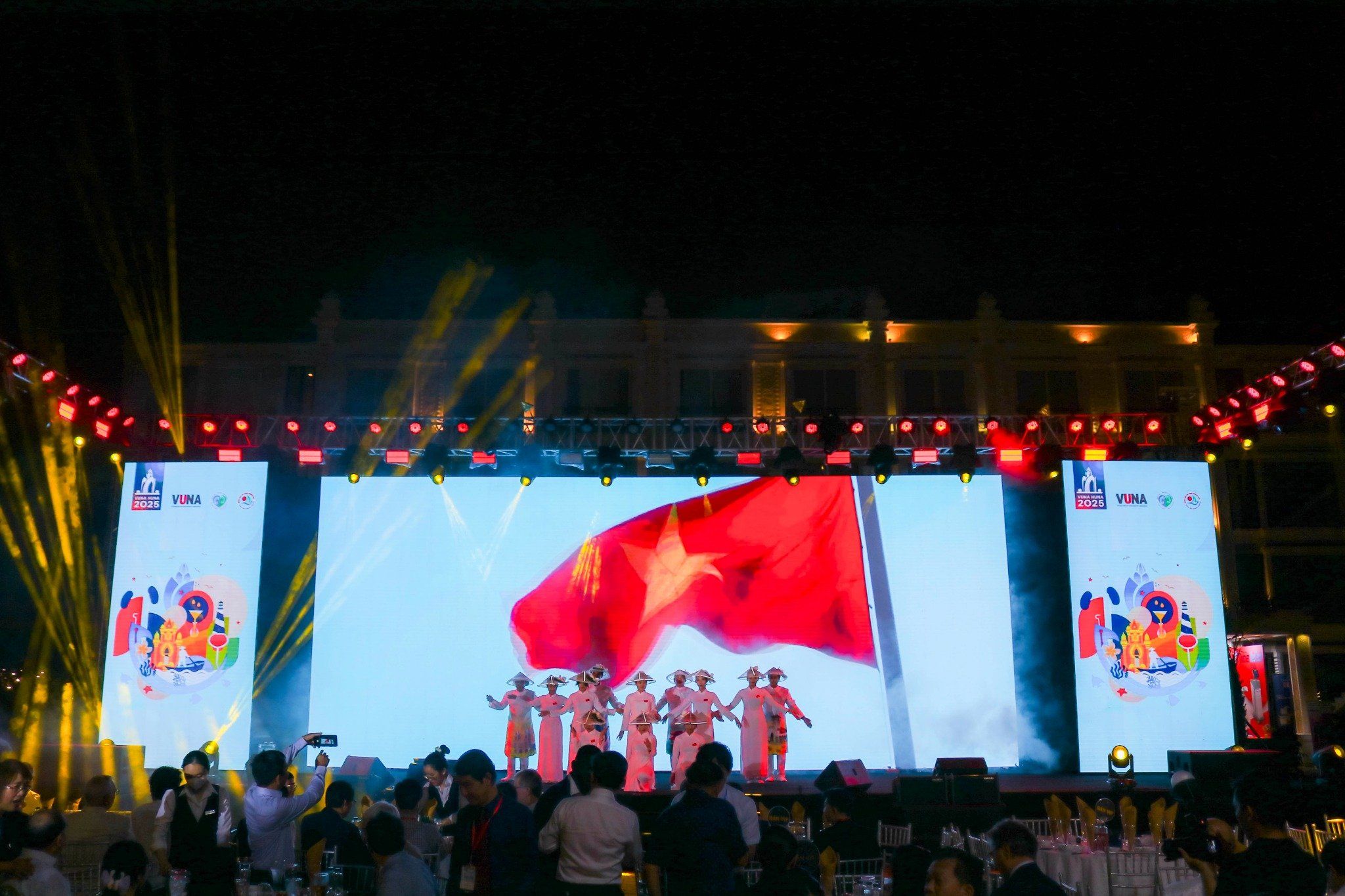HỘI NGHỊ VUNA – HUNA 2025 TẠI NHA TRANG