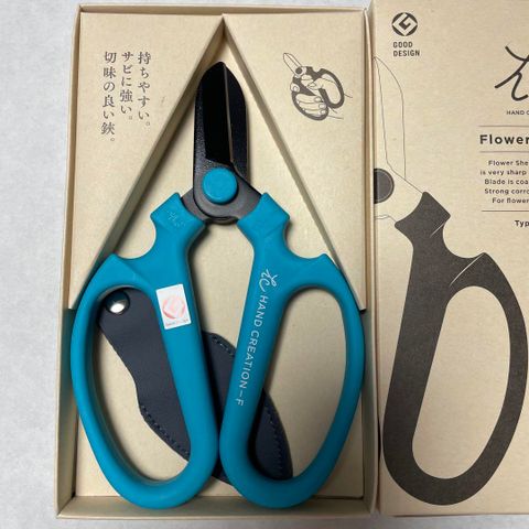 Kéo Cắm Hoa Sakagen Hand Creation F-170 Lưỡi Đen - Màu Xanh Lam