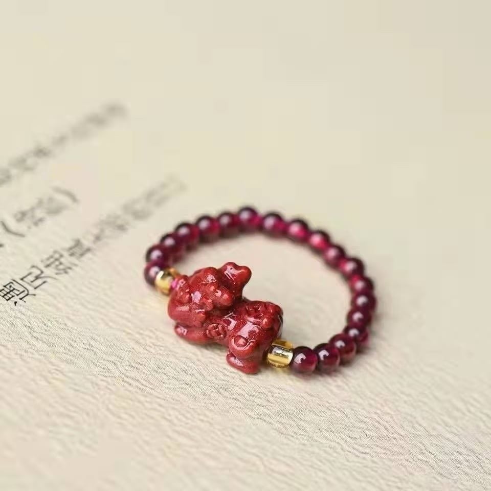  Nhẫn Đá Phong Thuỷ Cao Cấp - Con Tỳ Hưu Đá Chu Sa & Đá Garnet Thiên Nhiên May Mắn 