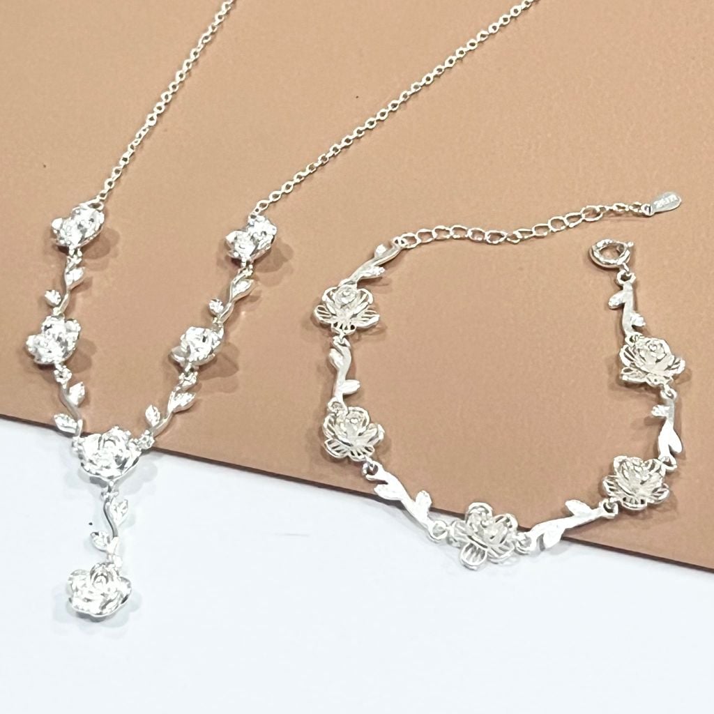  Bộ Trang Sức Bạc S999 Cao Cấp - Dây Chuyền & Vòng Tay Vườn Hoa Hồng Tình Yêu 