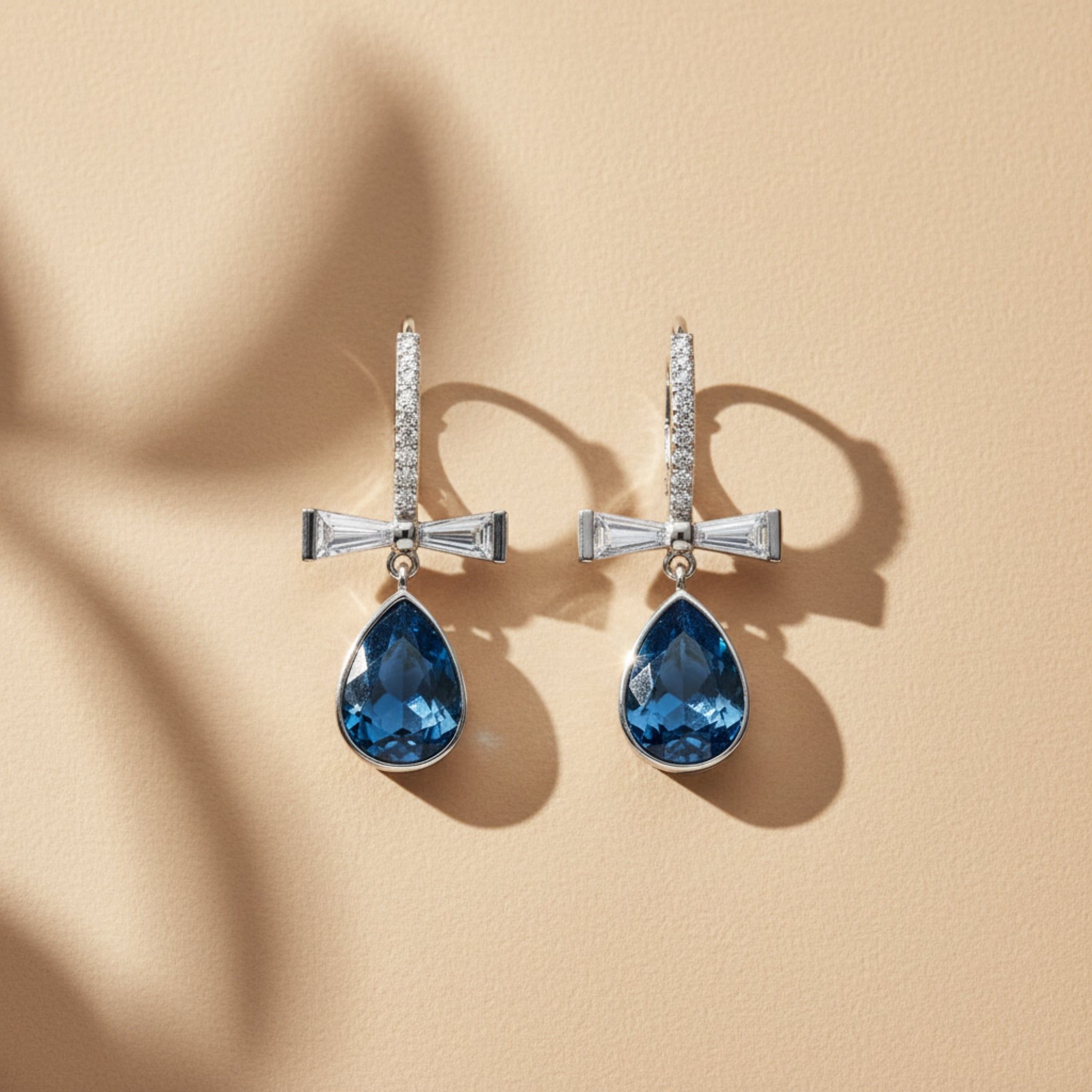  Khuyên Tai Cái Nơ & Giọt Nước Pha Lê Xanh Bích (AQ) 