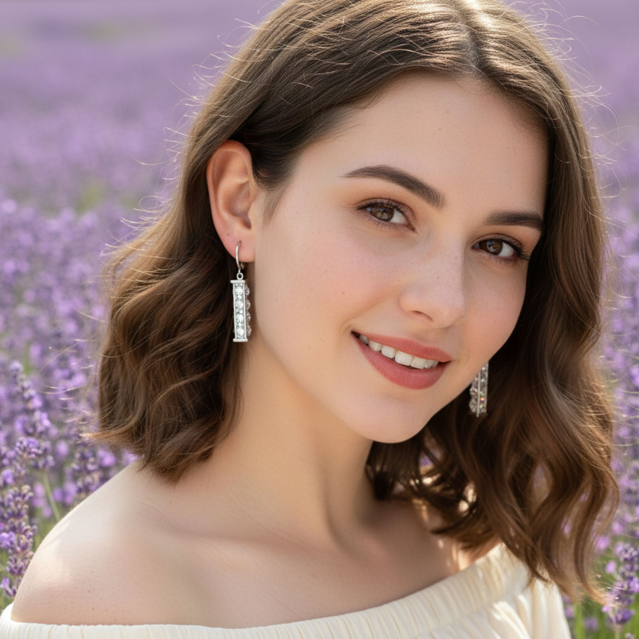  Khuyên Tai Ống Pha Lê Trắng (AB) 