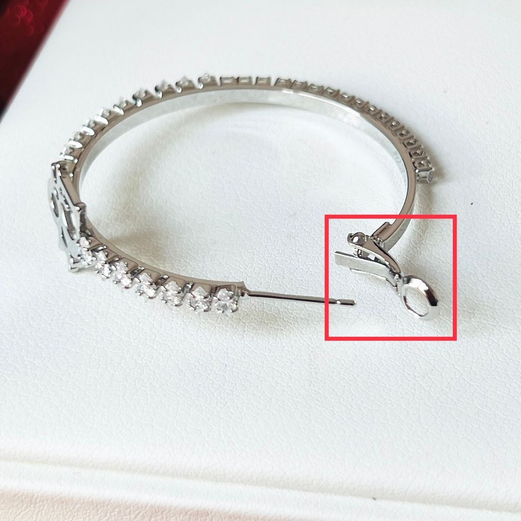  Bông Tai Khoen Tròn YSL Màu Trắng 4,3cm Pha Lê (BT) 