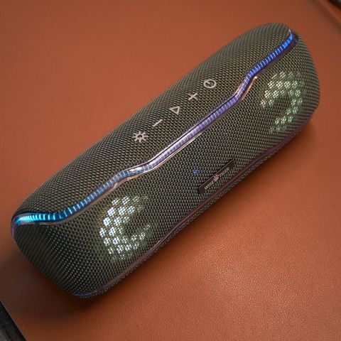  Loa Bluetooth Wise Tiger F10C – Âm Thanh 360°, Chống Nước IPX5, Bluetooth 5.3 