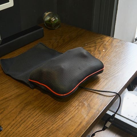  Gối Massage Tanaka MT01 – 4 Bi Xoay Đảo Chiều, Sưởi Ấm Hồng Ngoại, Tự Ngắt An Toàn 