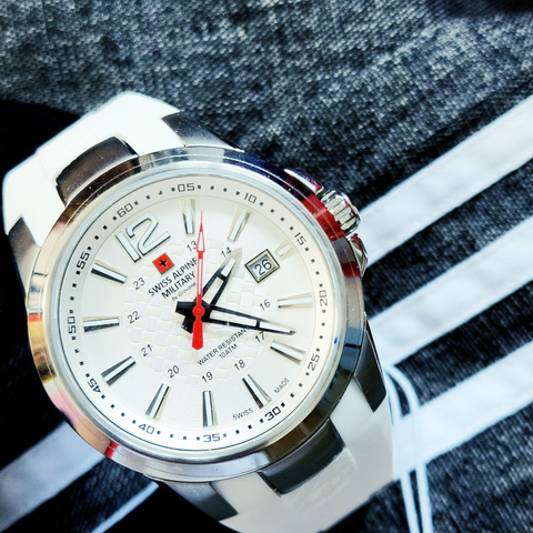  Đồng Hồ Nam Swiss Alpine Military 7058.1833 - Chronograph, Swiss Made, Chống Nước 100m 