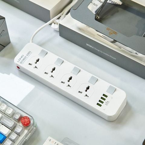  Ổ Cắm Điện Đa Năng LDNIO SC4408 – 4 Ổ Cắm Chấu EU + 4 USB-A (17W/3.4A) | Công Suất 2500W | Công Tắc Độc Lập | Dây 2M | Chống Cháy, An Toàn Cao 