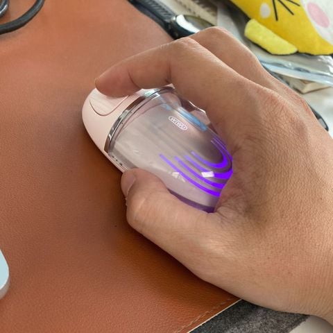  Chuột trong suốt WIWU WM109 Magic Mouse - Tối giản & có hiệu ứng đèn RGB 
