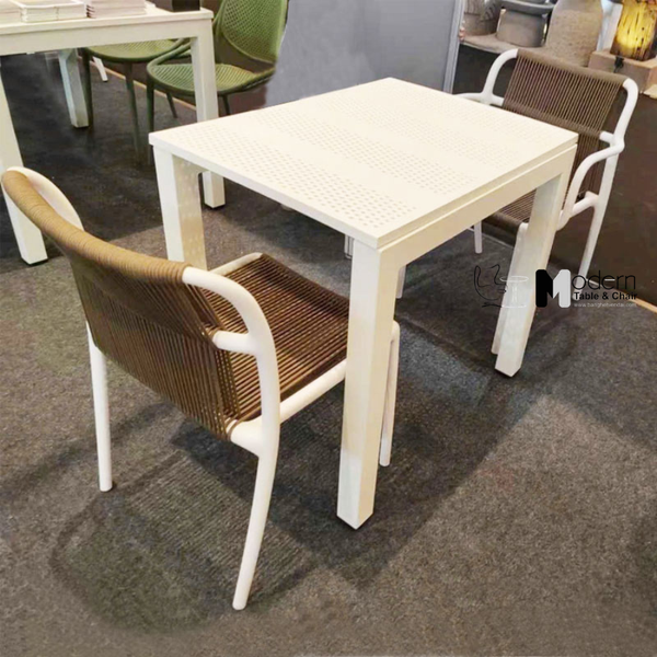 Bàn ăn mặt nhựa ngoài trời nhỏ gọn TN10001-08S