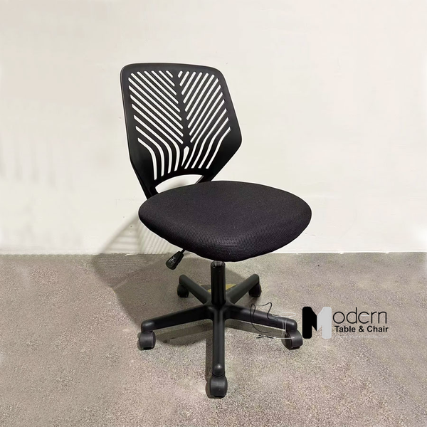 Ghế học sinh không tay nhỏ gọn màu đen CE1037A-M