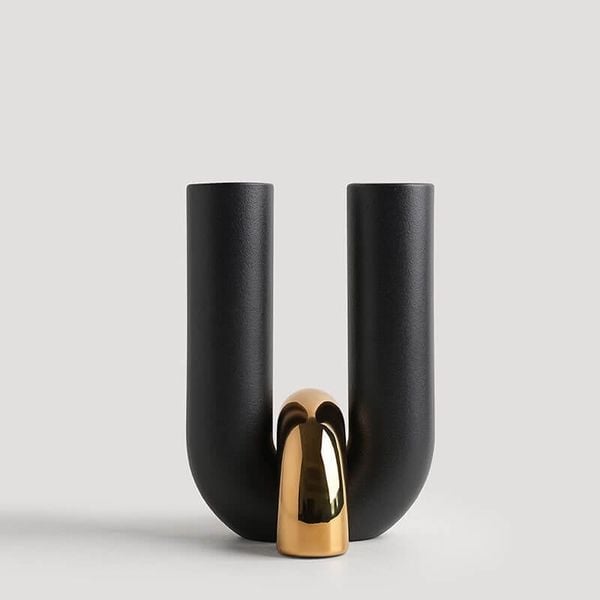 Bình gốm chữ U nghệ thuật