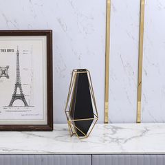 Bình hoa sắt nghệ thuật trang trí