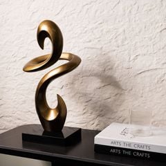 Tượng hình học sắc vàng nghệ thuật