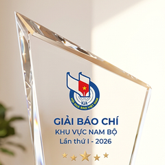 Cúp pha lê trao giải thưởng báo chí truyền thông hay những cuộc thi trong những hoạt động xã hội và doanh nghiệp