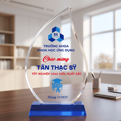 Kỷ niệm chương pha lê hình giọt nước tặng chúc mừng tân thạc sĩ