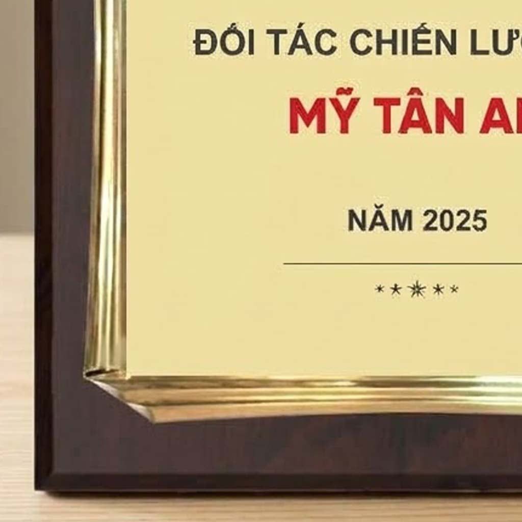 Bảng vinh danh đối tác chiếc lược trong phân phối hàng chính hãng