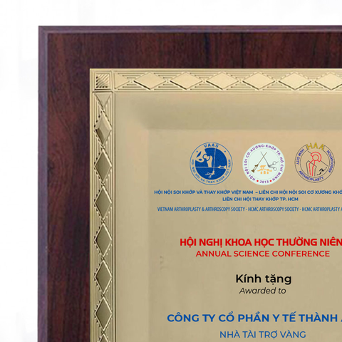 Bảng vinh danh dược sĩ, bác sĩ doanh nghiệp đã có đóng góp cho những hoạt động xã hội thiện nguyện