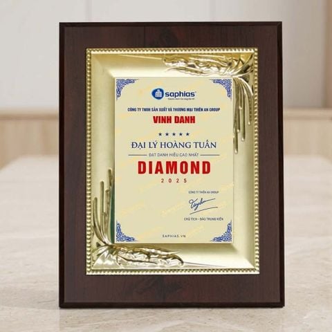 Bảng vinh danh đại lý bán hàng đạt doanh số cao nhất trong năm