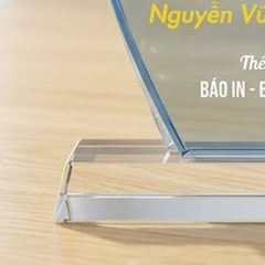 Kỷ niệm chương pha lê hình 2 ngọn lửa trao giải thưởng báo chí truyền thông