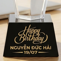 Cúp pha lê 10 cạnh vinh danh khen thưởng nhân viên tiêu biểu của năm hoặc tặng cho nhiều sự kiện khác