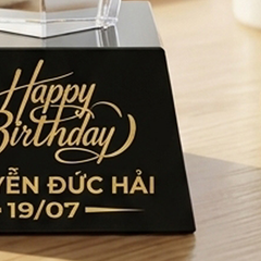 Cúp pha lê 10 cạnh vinh danh khen thưởng nhân viên tiêu biểu của năm hoặc tặng cho nhiều sự kiện khác