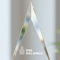 Cúp pha lê chúc mừng cá nhân đạt giải trong những cuộc thi của doanh nghiệp