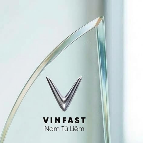 Kỷ niệm chương cánh buồm vinh danh khen thưởng nhân 5 năm cống hiến