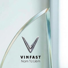 Kỷ niệm chương cánh buồm vinh danh khen thưởng nhân 5 năm cống hiến
