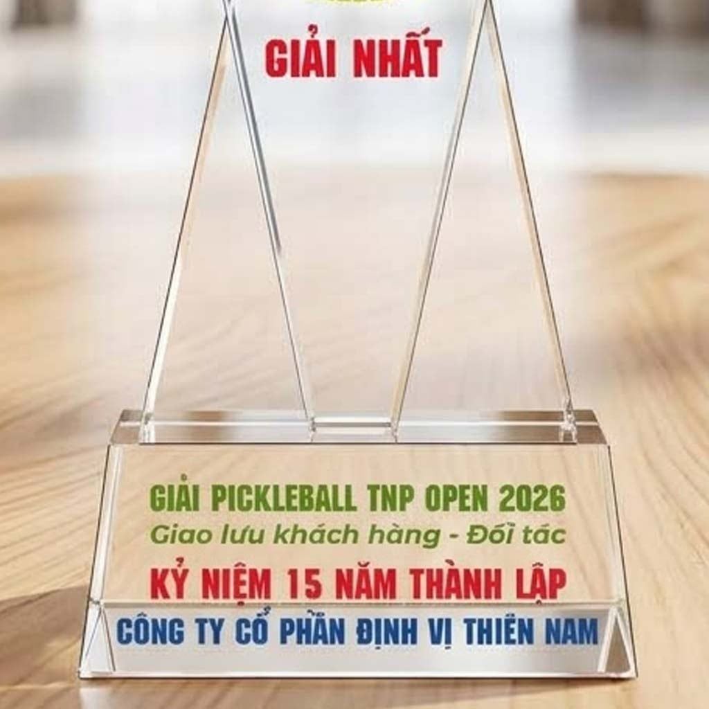 Cúp Pickleball pha lê giải nhất nhì ba phù hợp doanh nghiệp tổ chức giải pickleball