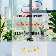Cúp pha lê khối ngôi sao cao cấp phù hợp vinh danh tập thể cá nhân nhân viên tiêu biểu của năm cho doanh nghiệp