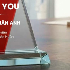 Kỷ niệm chương tri ân khen thưởng vinh danh nhân viên xuất sắc của doanh nghiệp
