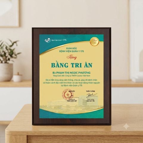 Bảng tri ân tấm lòng vàng chia sẻ giúp đỡ bệnh nhân có hoàn cảnh khó khăn trong những hoạt động xã hội