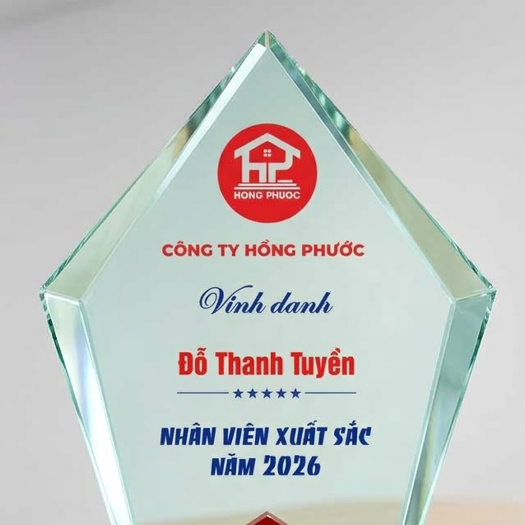 Kỷ niệm chương khen thưởng vinh danh nhân viên xuất sắc của doanh nghiệp