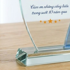 Kỷ niệm chương tri ân nhân viên kỷ niệm 10 năm thành lập doanh nghiệp