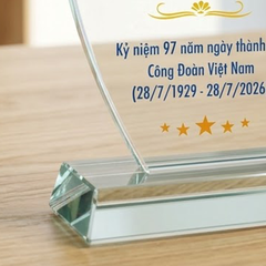 Kỷ niệm chương công đoàn vinh danh khen thưởng nhân viên xuất sắc của doanh nghiệp