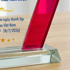 Kỷ niệm chương công đoàn vinh danh khen thưởng nhân viên xuất sắc của doanh nghiệp