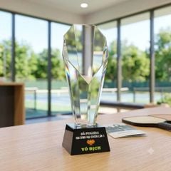 Cúp Pickleball pha lê đế màu đen 10 cạnh trao giải thưởng pickleball hay những giải thể thao khác