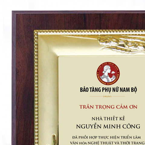 Bảng biểu trưng tri ân cá nhân tập thể doanh nghiệp đã có đóng góp cho những hoạt động xã hội