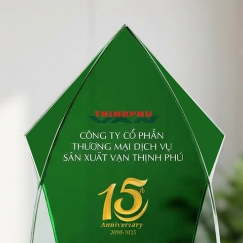 Kỷ niệm chương doanh nghiệp vinh danh khen thưởng nhân viên nổ lực cống hiến