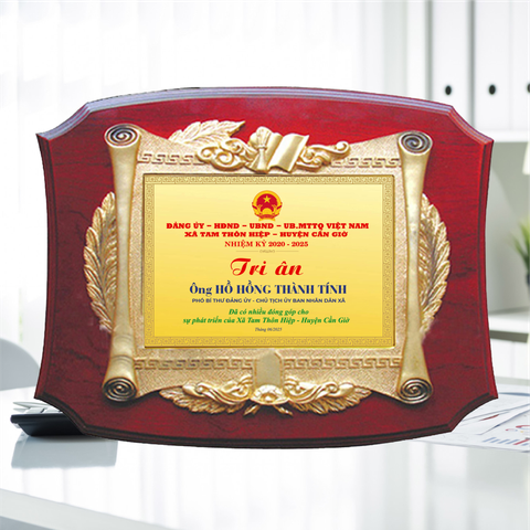 Kỷ niệm chương gỗ phù hợp vinh danh tri ân cho nhiều hoạt động xã hội