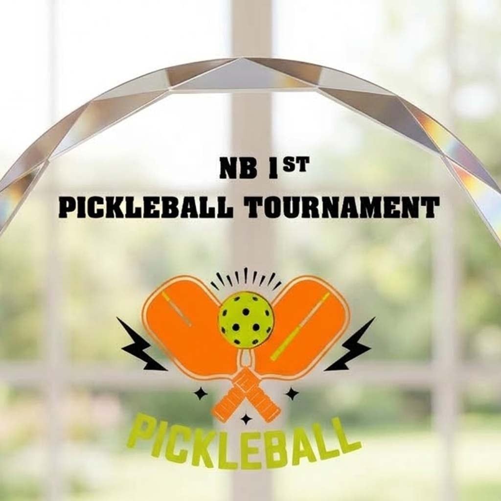 Cúp Pickleball pha lê tròn 14cm dùng trao giải hay lưu niệm ở những giải thể thao