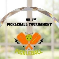 Cúp Pickleball pha lê tròn 14cm dùng trao giải hay lưu niệm ở những giải thể thao