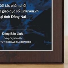Bảng chứng nhận đối tác phân phối sản phẩm dịch vụ phần mềm giáo dục