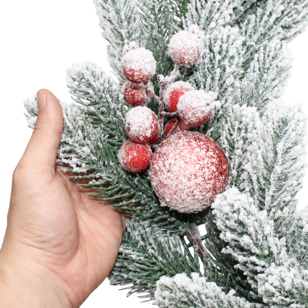 Vòng Hoa PE Lá Chiếc Phủ Tuyết Có Trang Trí